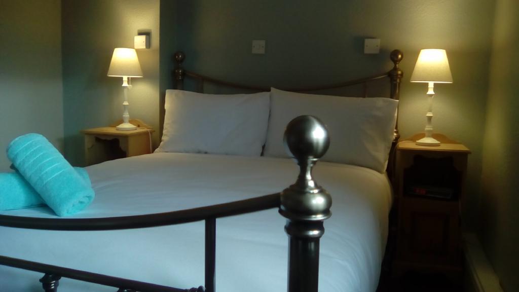 The Red Lion Inn Holmfirth Habitación foto